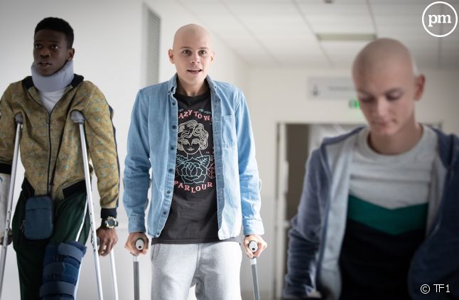 Les bracelets rouges