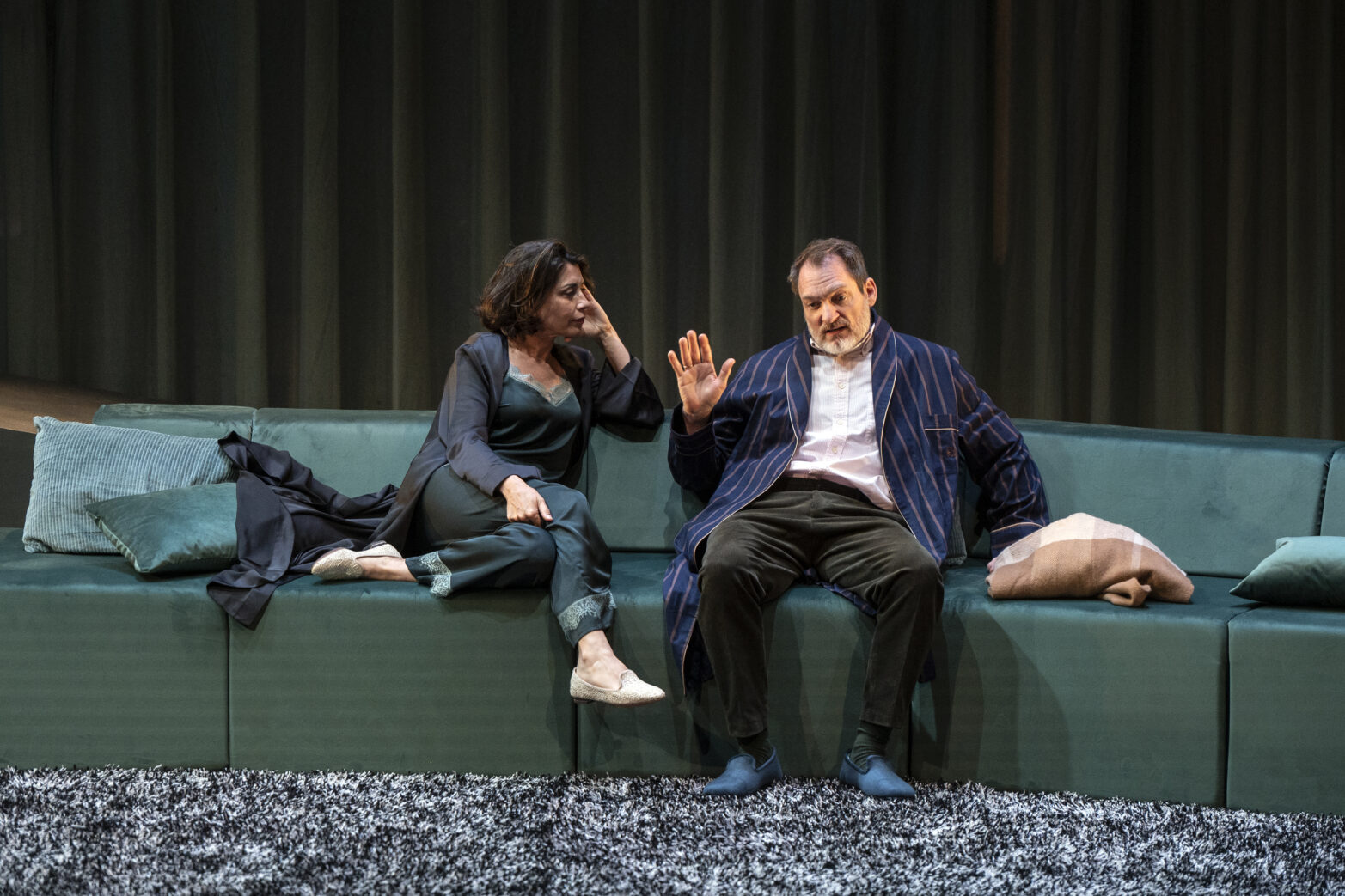 Imagen de Alicia Borrachero y Ben Temple, en un momento de 'Un delicado equilibrio' (Sergio Blanco)